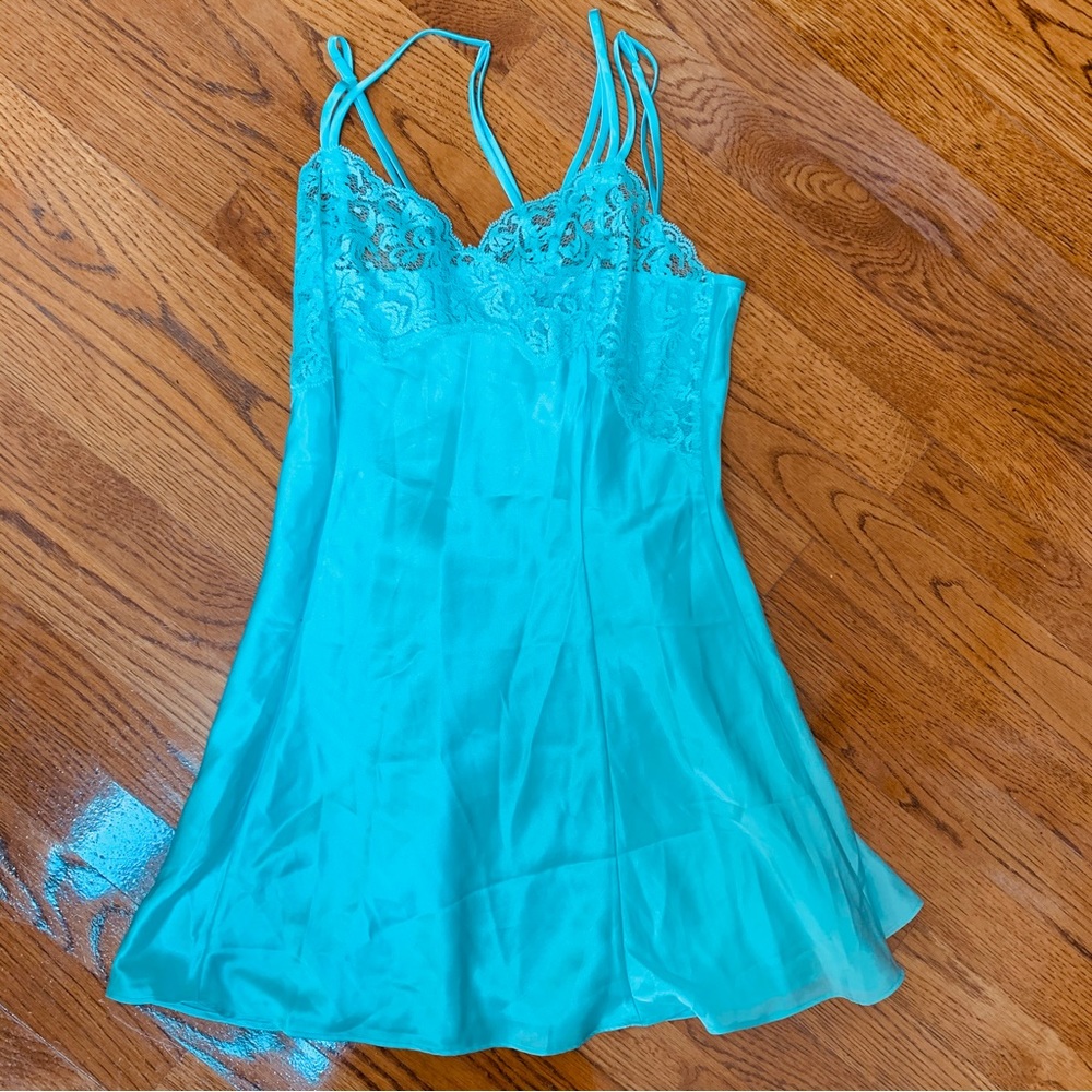 Victoria’s Secret Vintage slip/nighty/negligee (Sm)